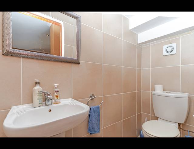 4 BEDROOM HOUSE FOR SALE IN SUMMERSET